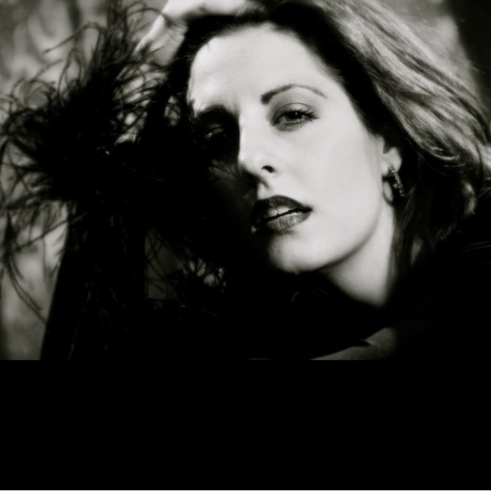 Meet your Posher, Belle